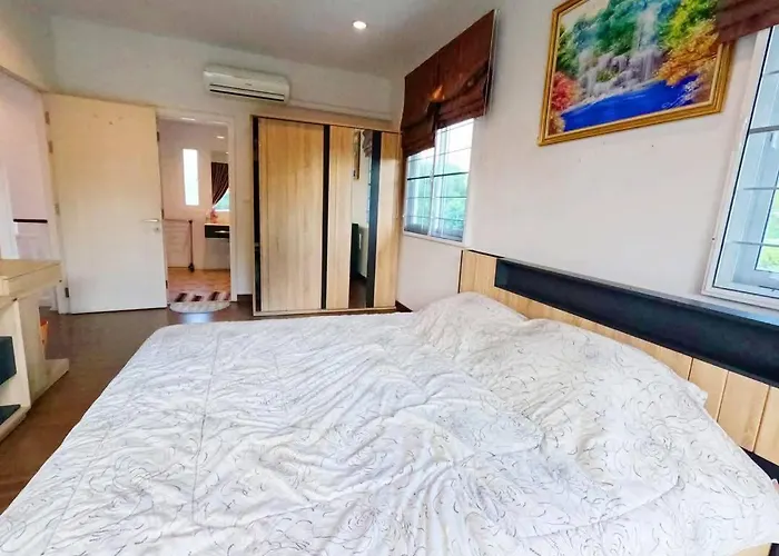 假日公園 Spacious 3br Family For Rent-delight At Scene Vilage, Saimai, 曼谷